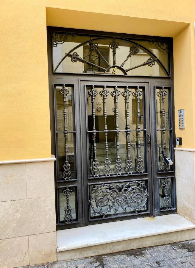 Precioso Apartamento Malaga Centroアパートメント エクステリア 写真
